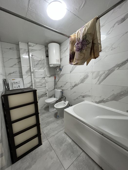 здам 1 кім кв ,кухня студіо ,власник