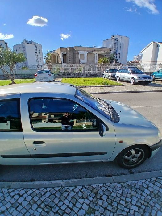 Renout clio 2001  1.4 16.v
