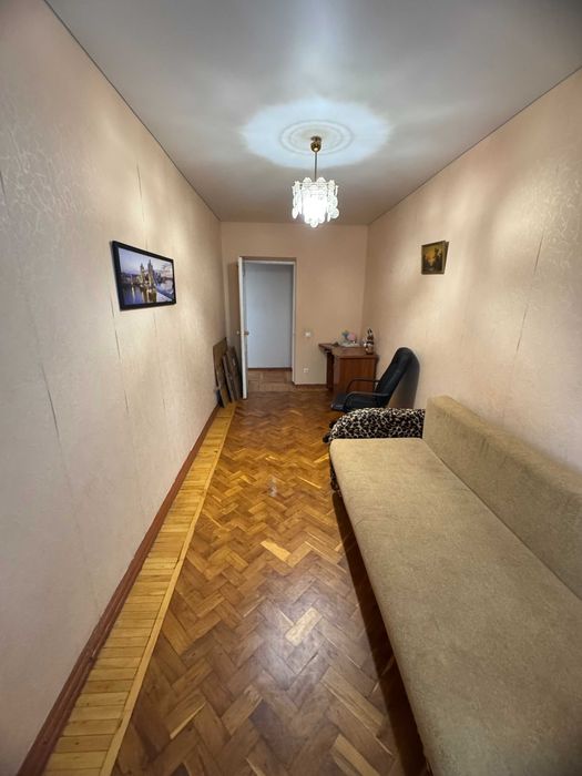 Продам 3-х квартиру Павлово Поле, метро 23 Августа, ул. Клочковская