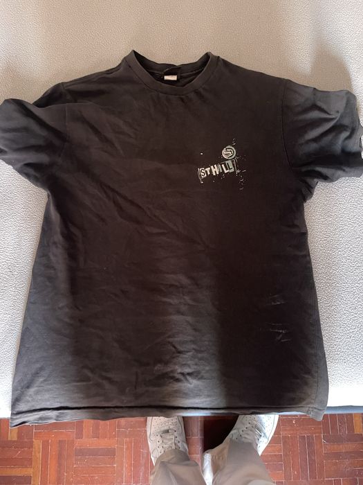 T-shirts novas usado uma vez