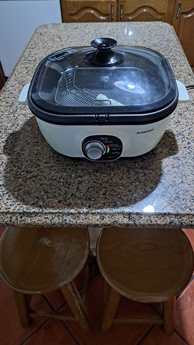 Vendo robô de cozinha 6 em 1 usado