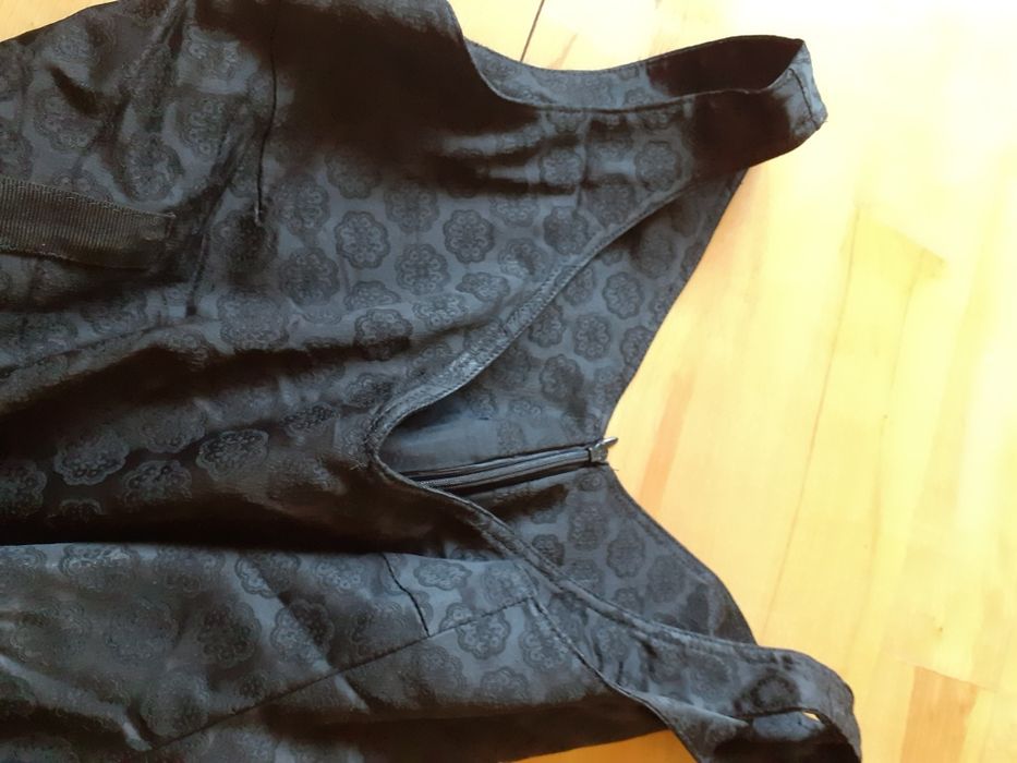 Sukienka marki Simple