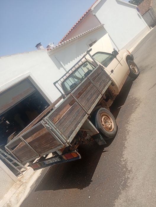 Nissan TD 25 pra venda