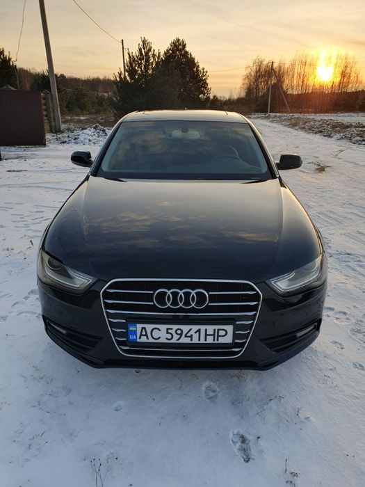 Продам ауді а4 б8 2013р рест.