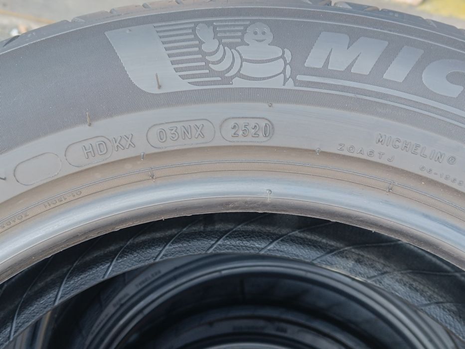 215/60R17 96H Michelin Primacy 4 S1