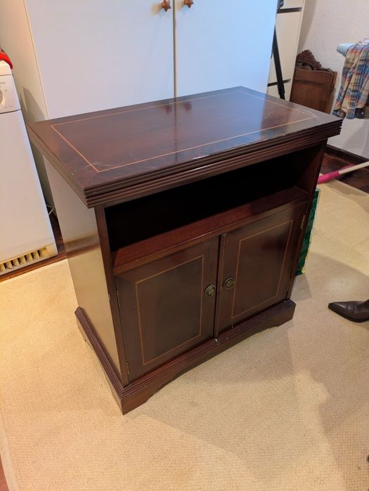 Móvel multifunções