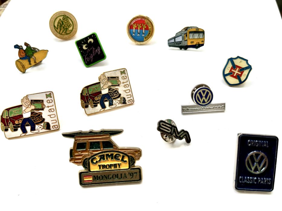 12 pins para coleção
