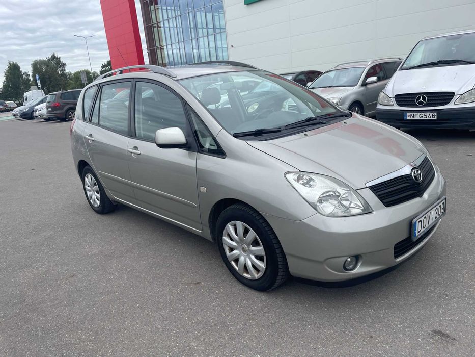 Toyota Corolla Verso