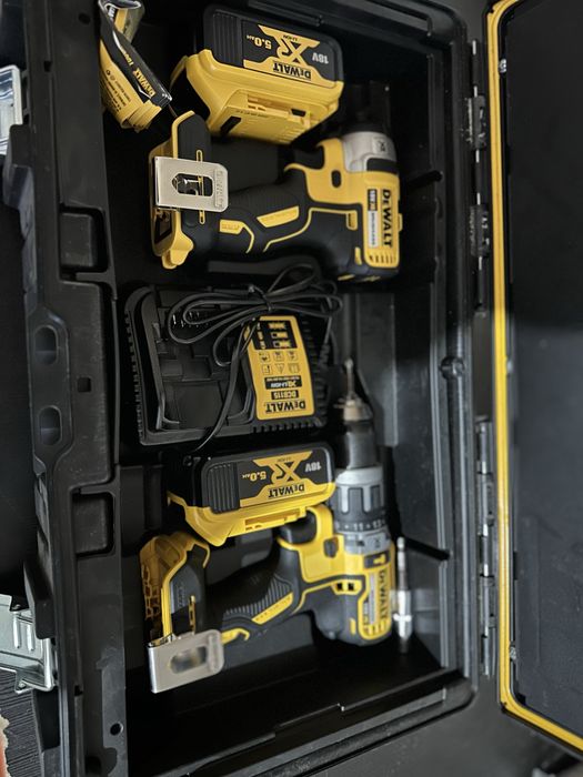 Zestaw elektronarzędzi DeWalt dck266p2
