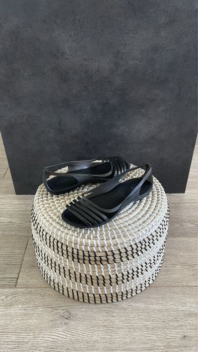 Crocs sandały isabella huarache W6 36/37
