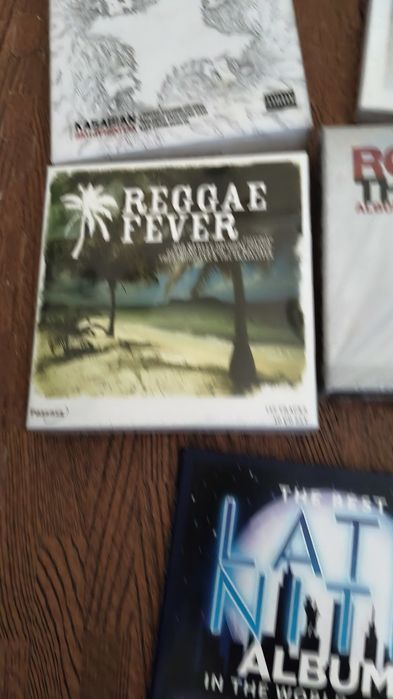 Lote cds novos
20€