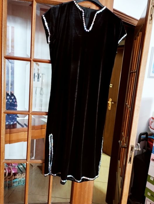 Vestido preto veludo