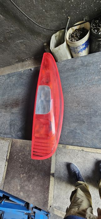Stop para mitsubishi colt 4