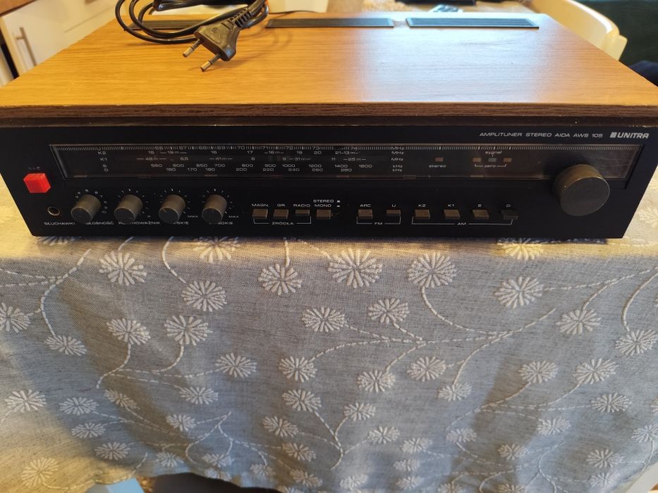 Stare radia i amplitunery.