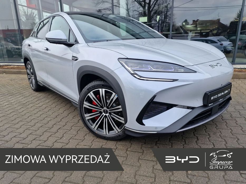BYD Sealion 7 4,5 S (0-100 km/h) / Zasięg 502 km / Head-Up / Dynaudio® / Kamera 360