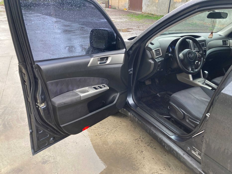 Гарне авто Повний привід