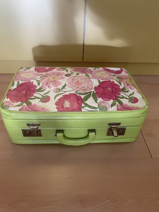 Walizka w stylu retro