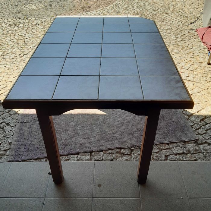 Stół kuchenny drewniany, blat z płytek