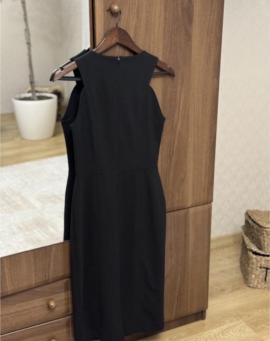 Чорна сукня D’ressa