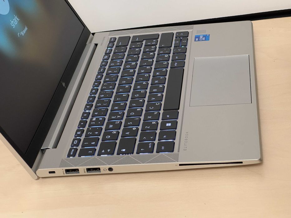 Ультрабук HP EliteBook 830 G8 - i5-1145G7/16/256ssd/ FHD IPS/напрацювання 60 годин