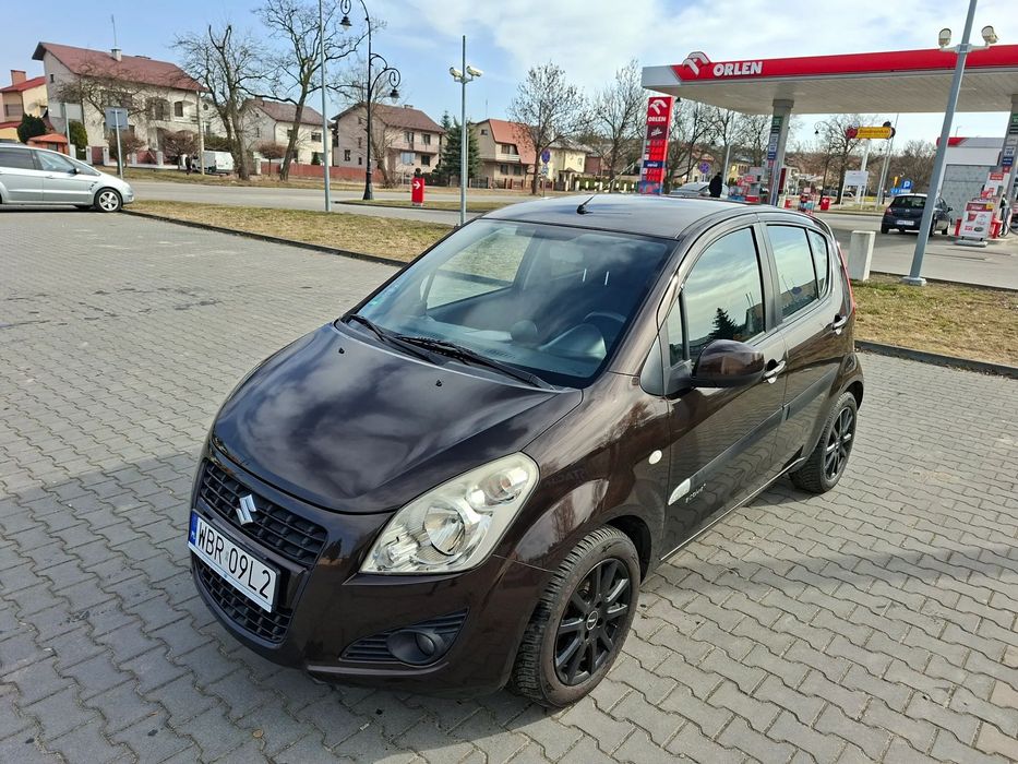 Suzuki Splash bezwypadkowy idealny stan opony wielosezonowe