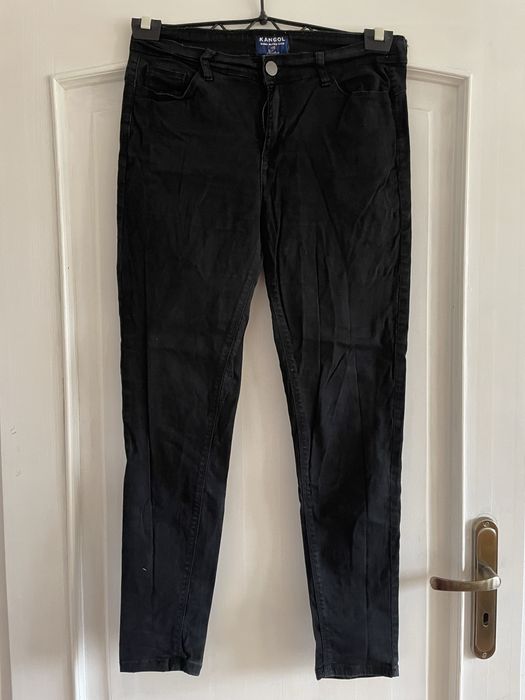 Spodnie damskie 44/ 42 czarne