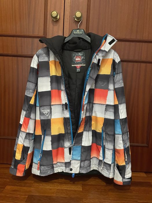 Blusão QuickSilver como novo