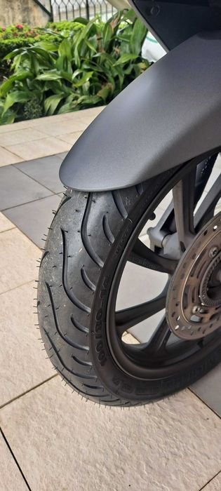 Honda PCX 2019, toda revisada e Pneus 0 km