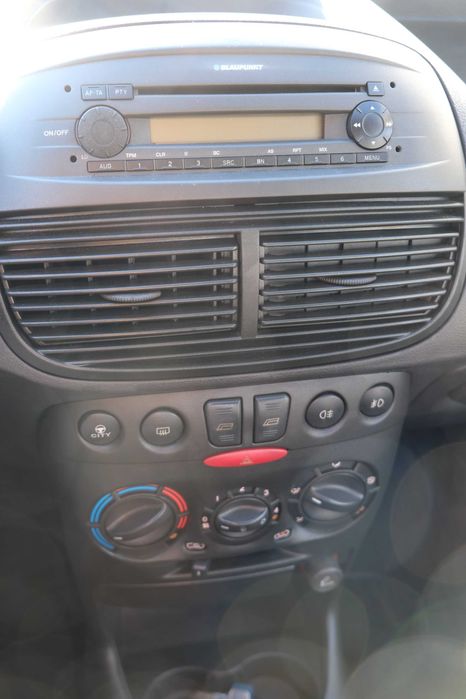 Fiat Punto 1.3 Multijet 2005 | 143.000 km comprovados | 1 Dona | Nacional
