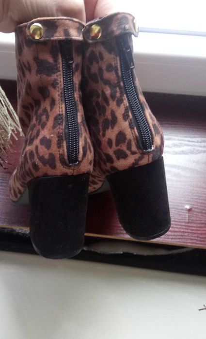 Ботинки леопардові осінь-весна!