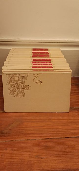 Coleção de livros do escritor Jorge Amado