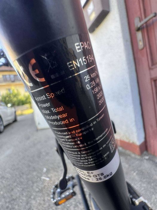 Rower elektryczny GIANT explore E + 1 PRO GTS