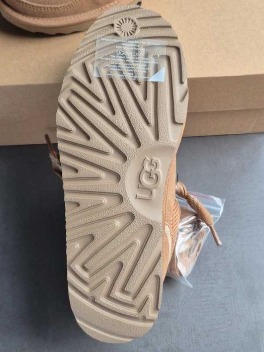 UGG Lowmel Chestnut r.36