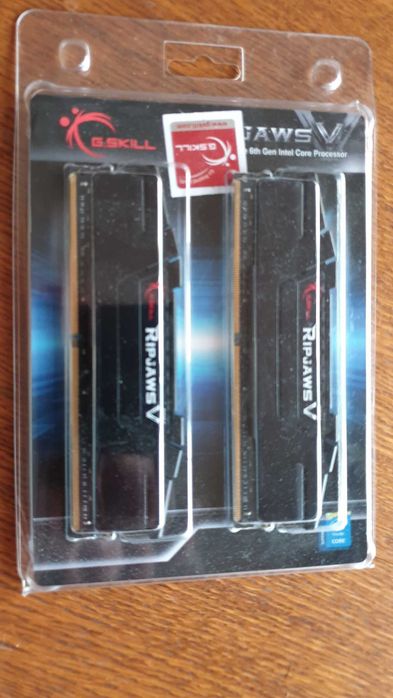 G.Skill RipJaws V DD4 16GB