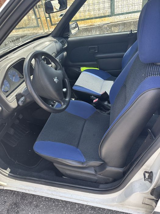 Peugeot 106 1.1 gasolina