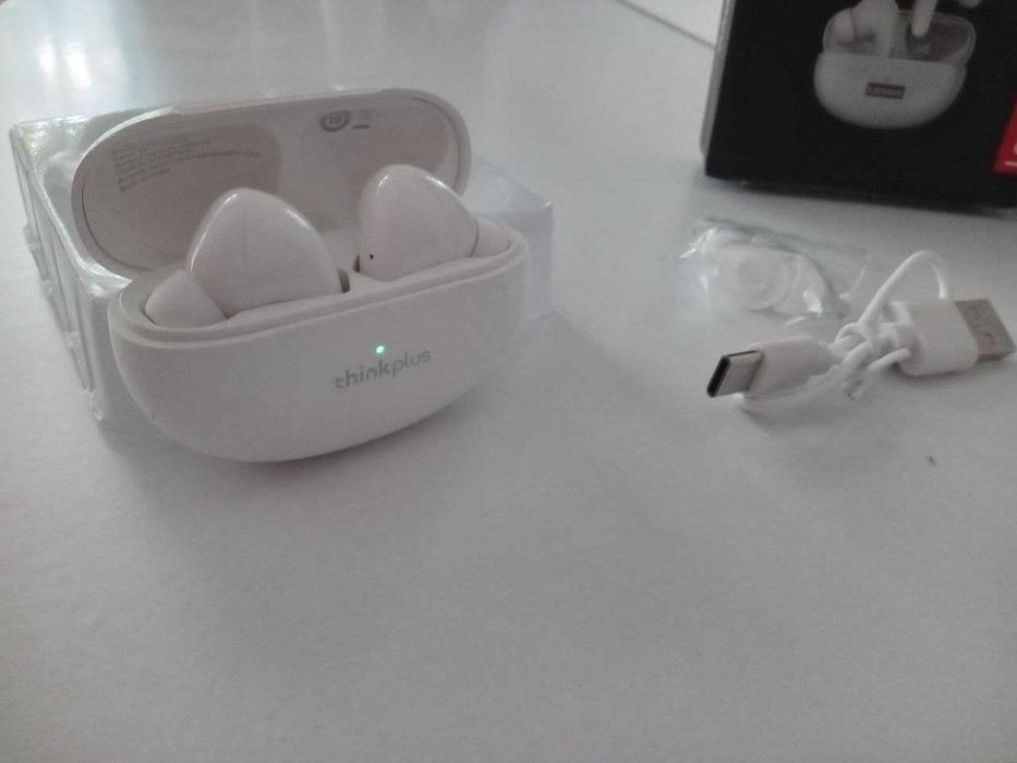 Беспроводные наушники Lenovo ThinkPlus XT88 белые