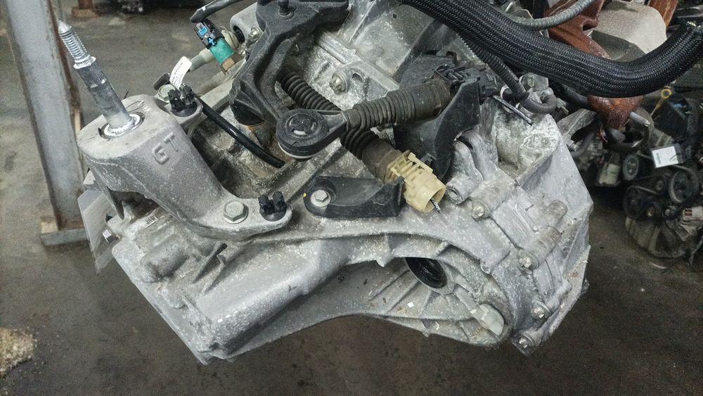 Caixa de velocidades manual NISSAN Qashqai II (J11)