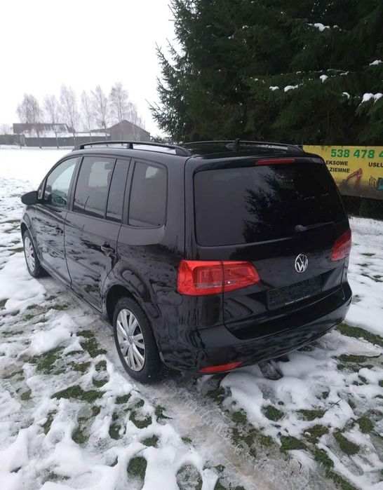 Volkswagen Touran Volkswagen Touran 7 os 2013 rok