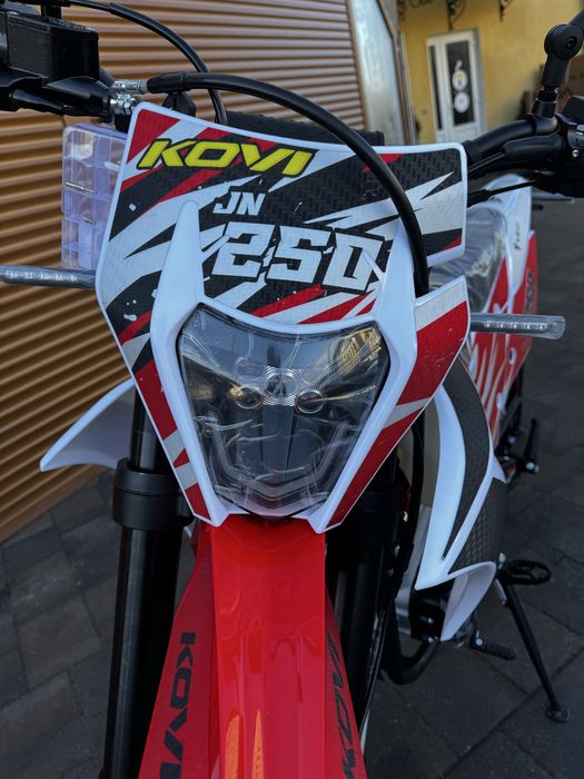 Мотоцикл KOVI JN250 MOTARD 250сс, Доставка.: 1 820 $ - Мотоциклы