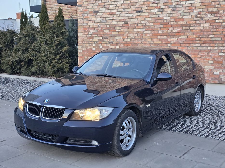 BMW 318i E90 ,2006r,bezwypadkowy,pół skóry,serwisowany,wyposażony,2xkl