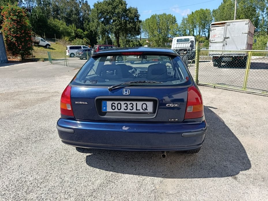 Honda Civic — fotografia 5