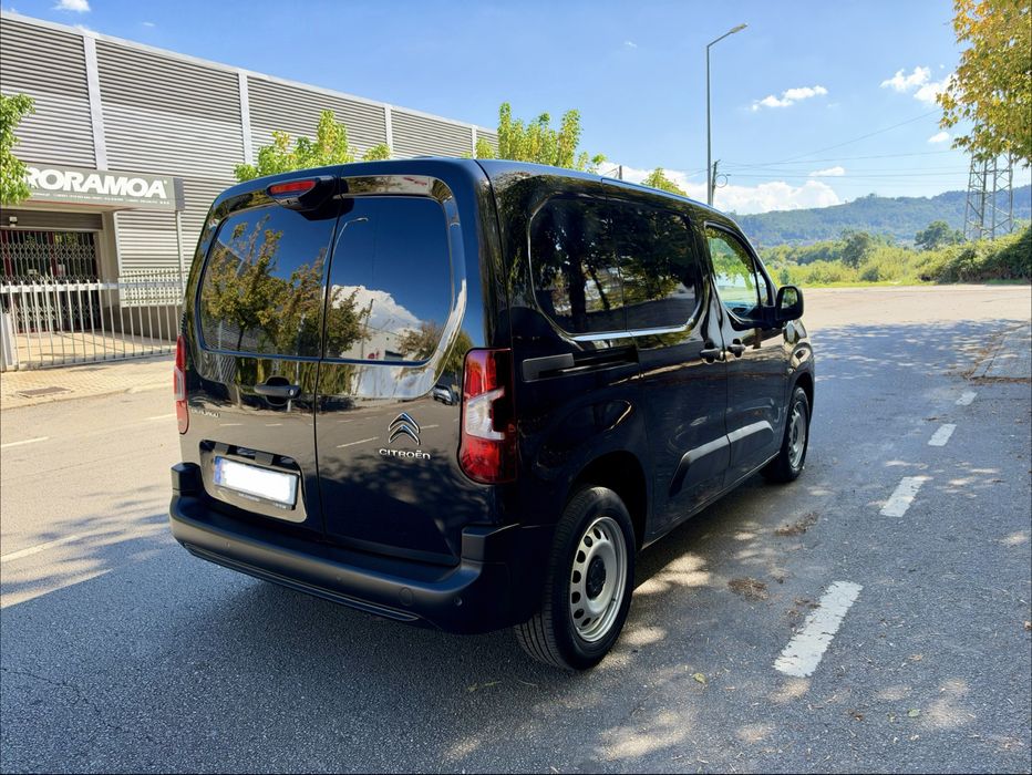 Citroen Berlingo 1.6 Hdi 100cv GPS/Câmaras/3lugs.