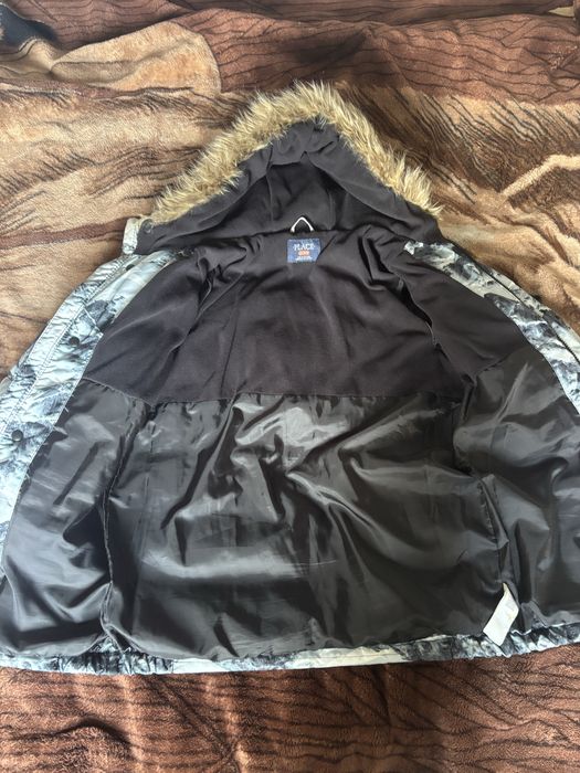 Продам зимову куртку