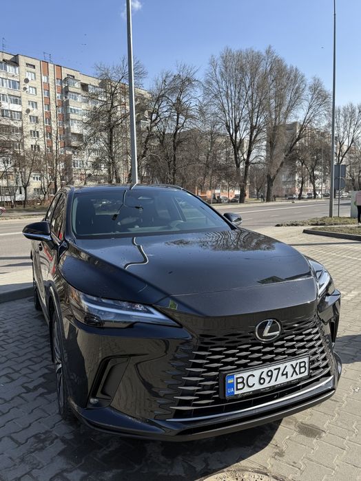 Продаж LEXUS RX 350h AWD