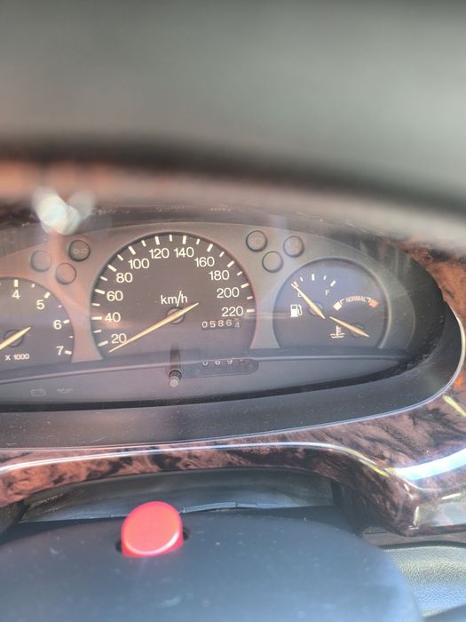 Ford uma carrinha muito estimada e fiável para quem anda dia a dia