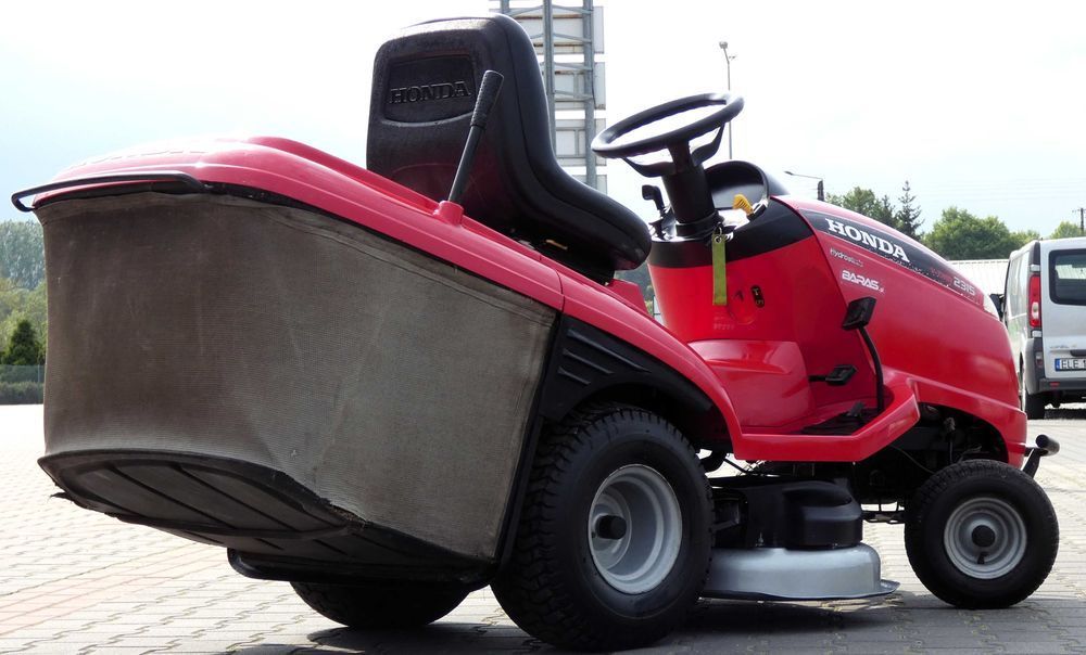 Traktorek kosiarka HONDA 2315 2 Cylindry (180502.6) - Baras