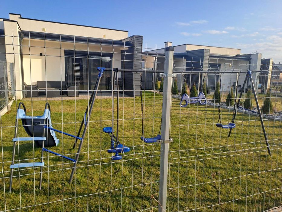 Apartament z ogrodem i parkingiem w Ustce