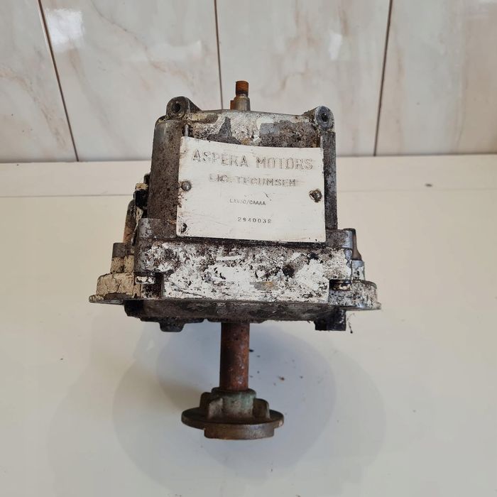 Tecumseh Lav 30 Silnik Cylinder Tłok Wał Głowica Sprawny