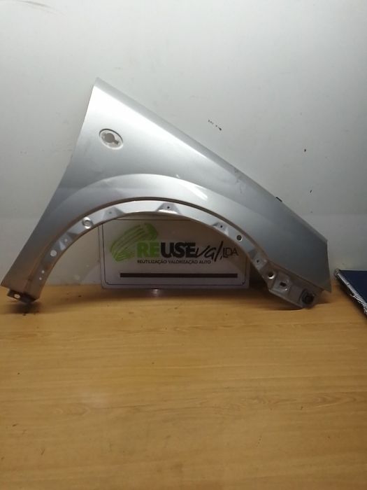 Guarda-lamas direito OPEL Corsa C