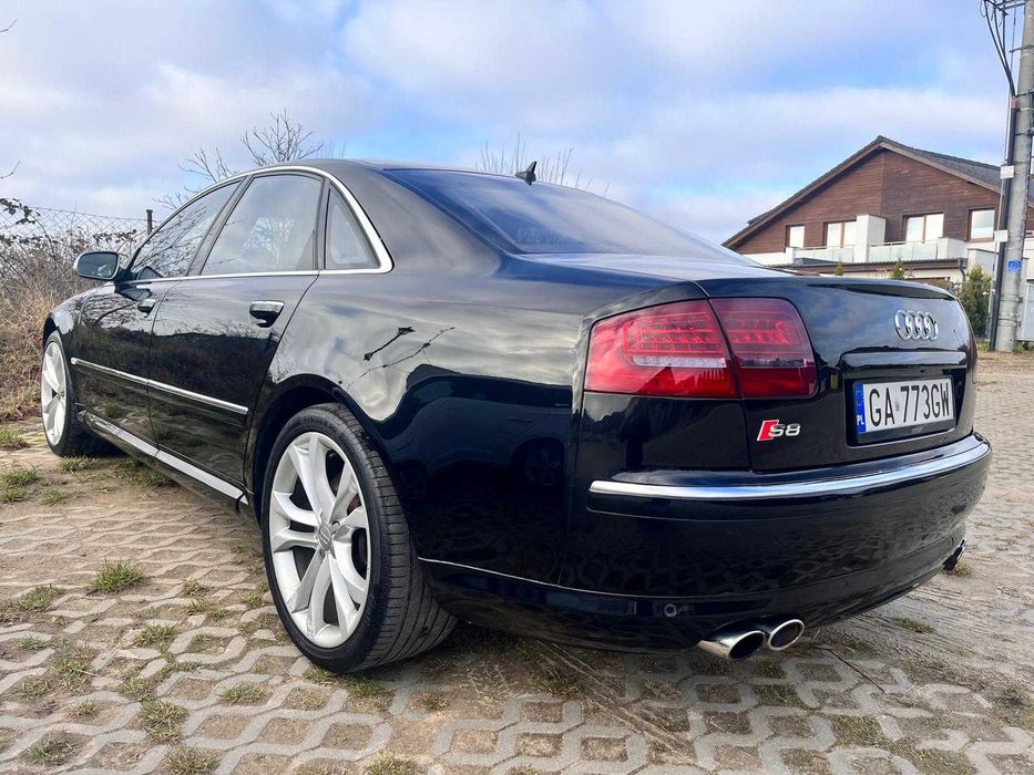 Audi S8 5.2 V10 2006